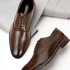 Signature Durby Shoes Back Punch